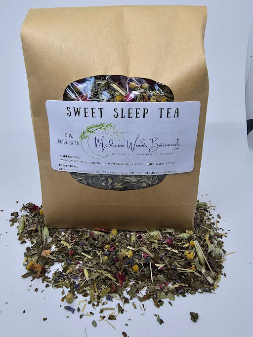loose tea blend of oat straw and milky oat tops, dried rose petals, dried chamomile, dried lavender buds, catnip, lemon balm and a pinch of stevia