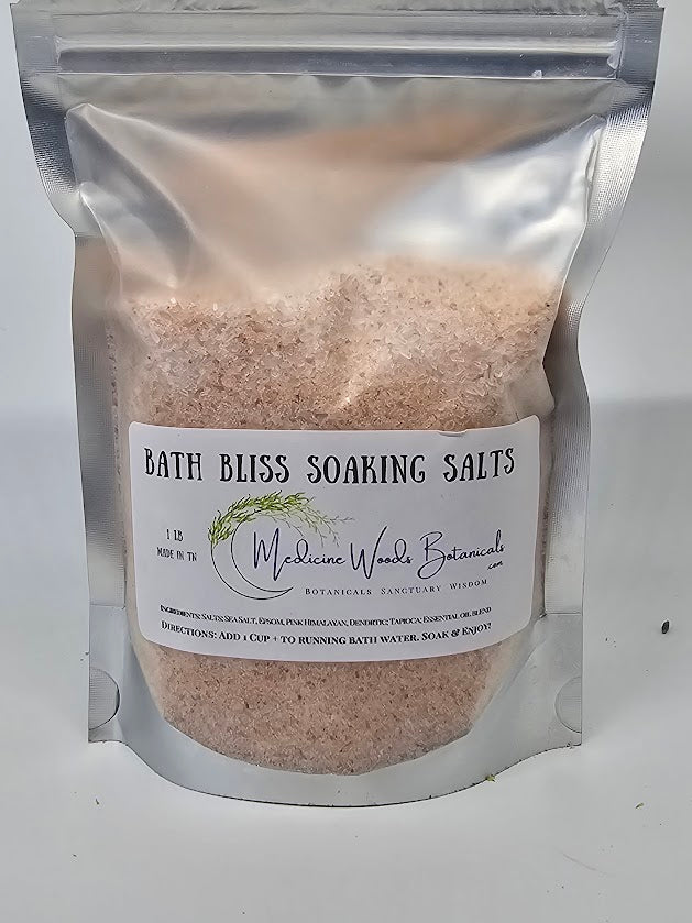 Calming lavender clary sage bath salts with epsom salts and pink himalayan salt for relieving tension, aiding in sleep and clearing the mind.