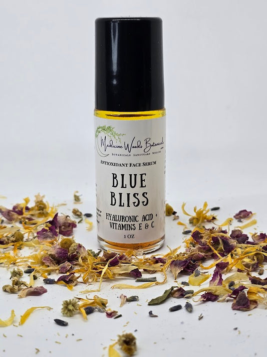 An all natural calming, barrier repair, hydrating and antioxidant rich oil based face serum with blueberry extract, rose, chamomile, lavender, hyaluronic acid, evening primrose, rosehip seed and jojoba oil.